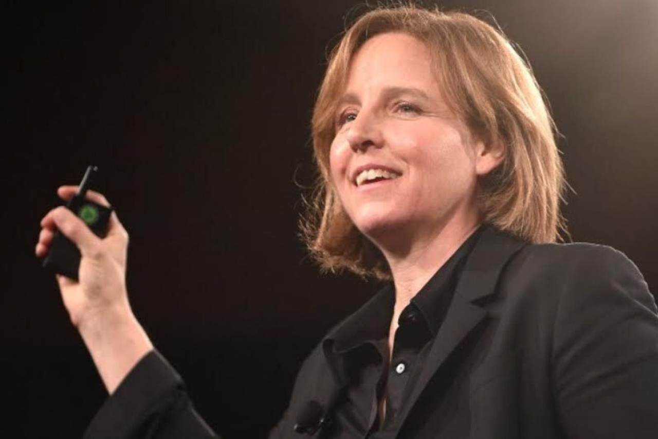 Portrait of Megan Smith