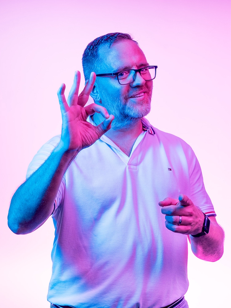 man shows Ok with his fingers